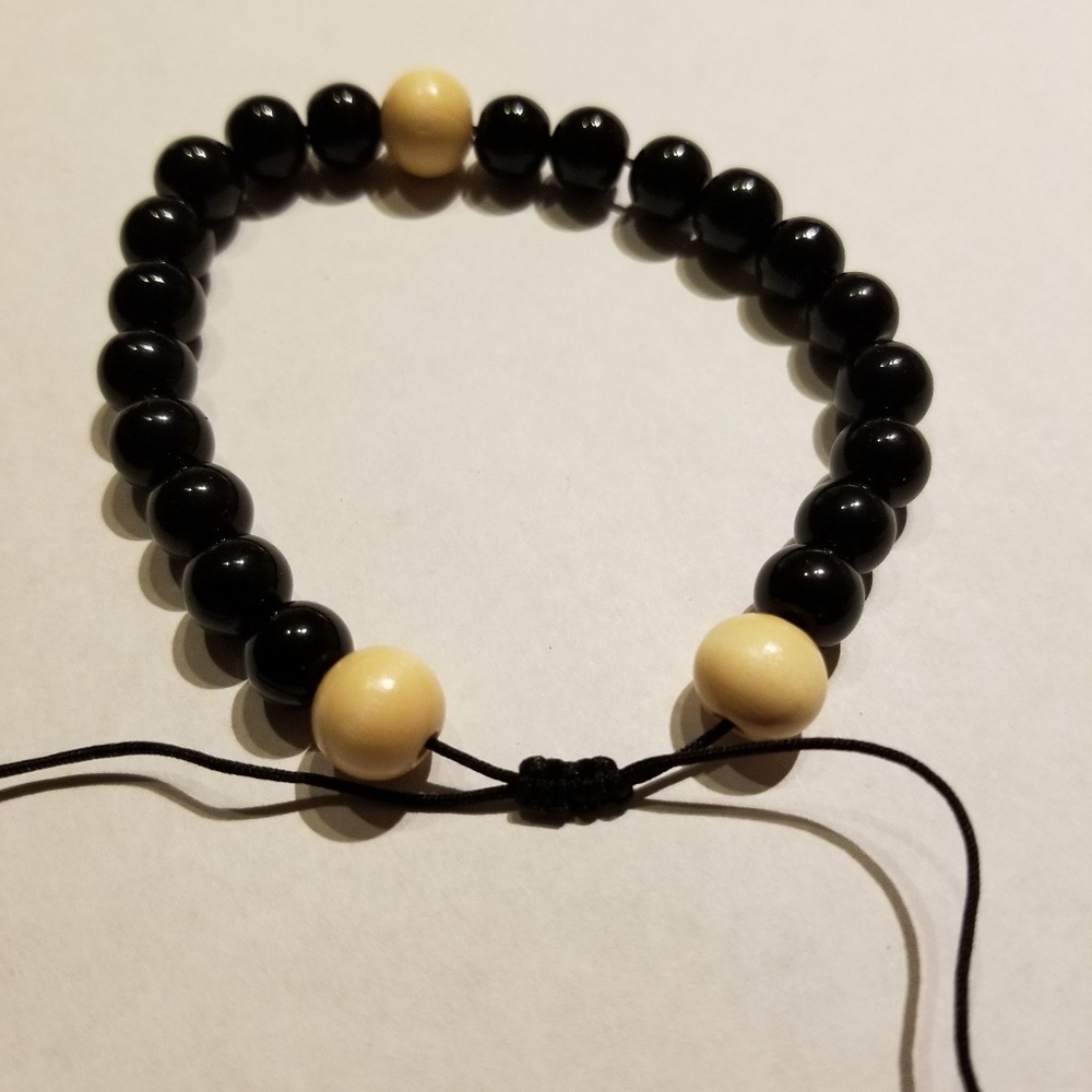 bracelets - Picture 3 of 8